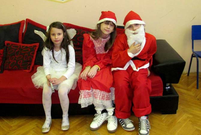 Télapó a napköziseknél 2015. december 22. képek